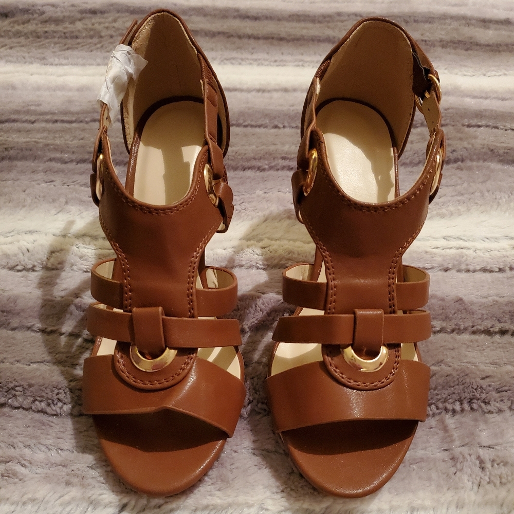 Brand new brown heeled sandals - Picture 2 of 5